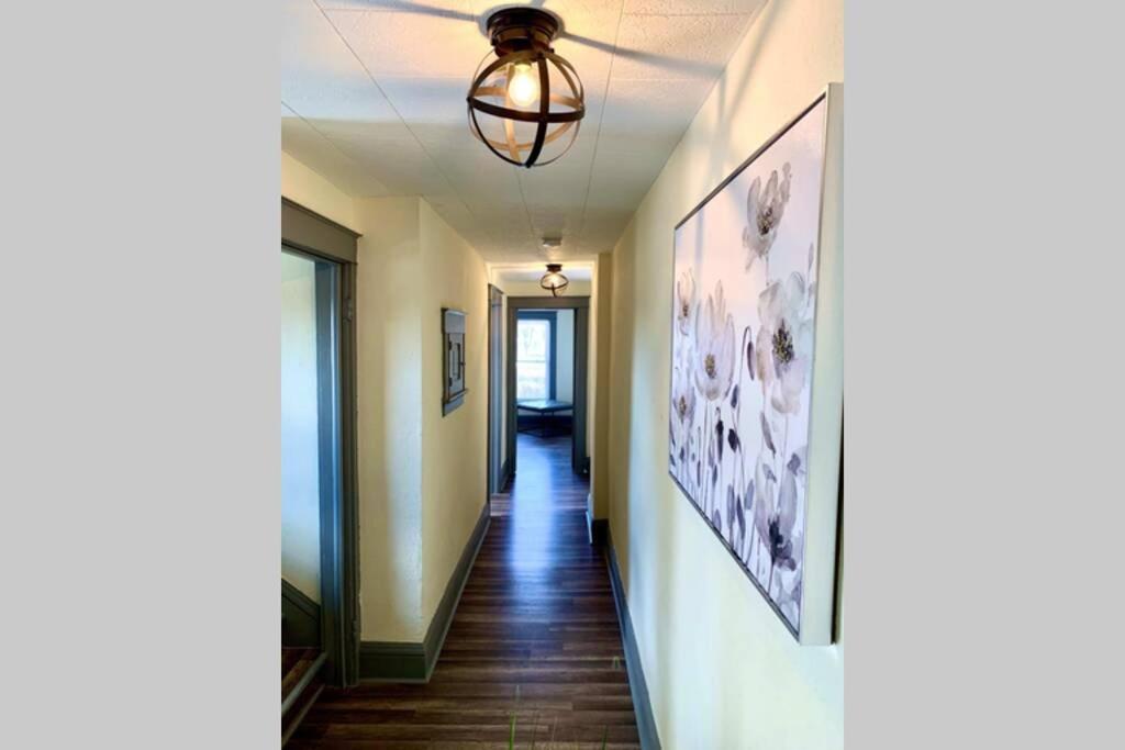 5Br Niagara Getaway Prime Location-Sleeps 10 Villa ไนแอการาฟอลส์ ภายนอก รูปภาพ
